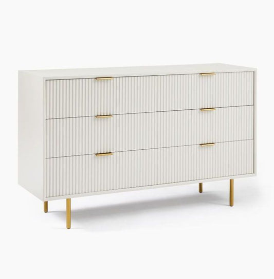Flutéa  Dresser