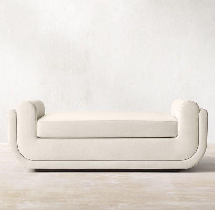 Grand Contour Ottoman