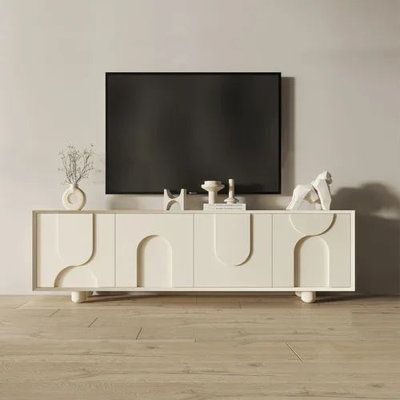 Orsay Curve Media Unit